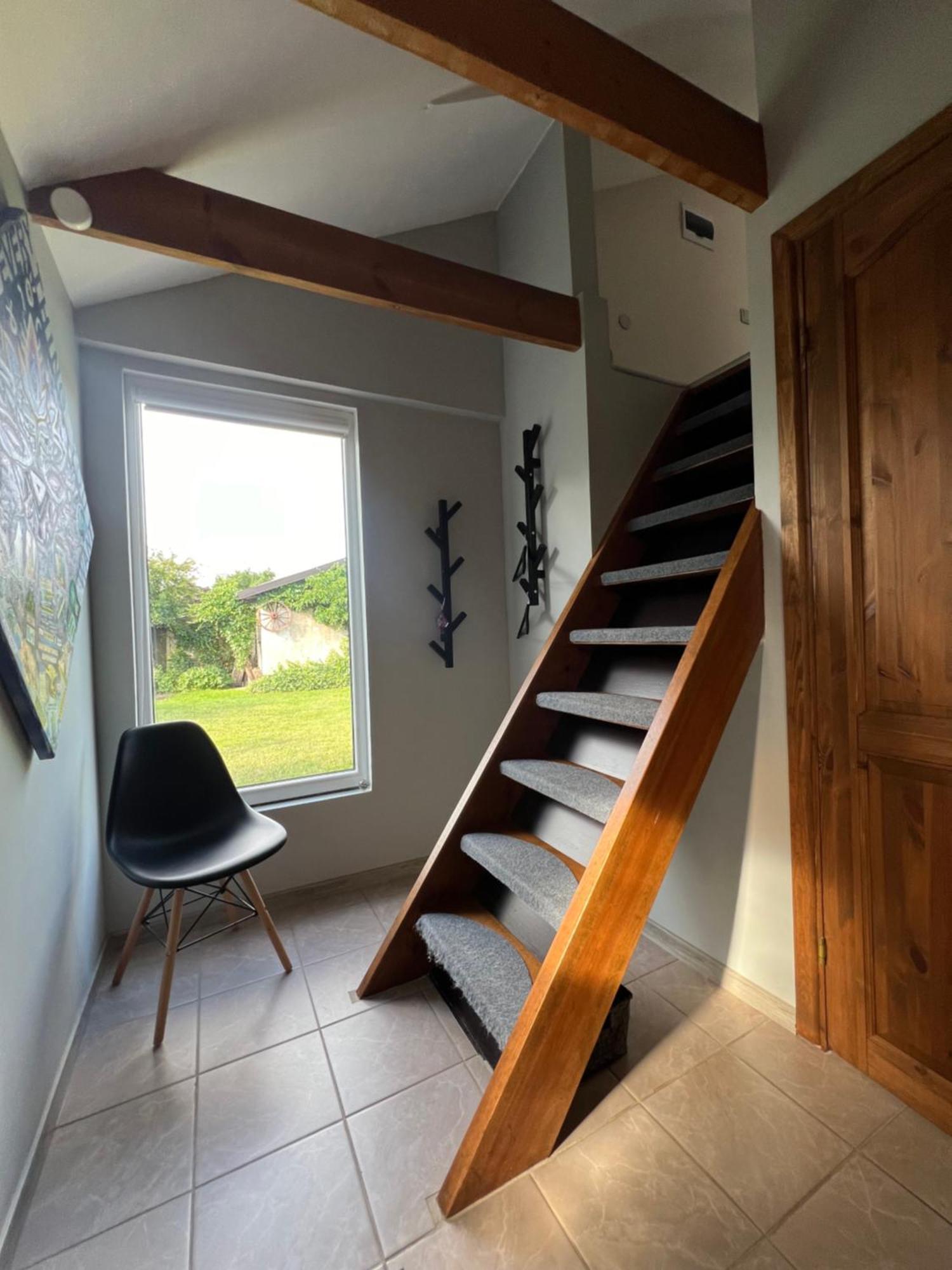 Two Story Tiny House Villa เวนต์สปิลส์ ภายนอก รูปภาพ